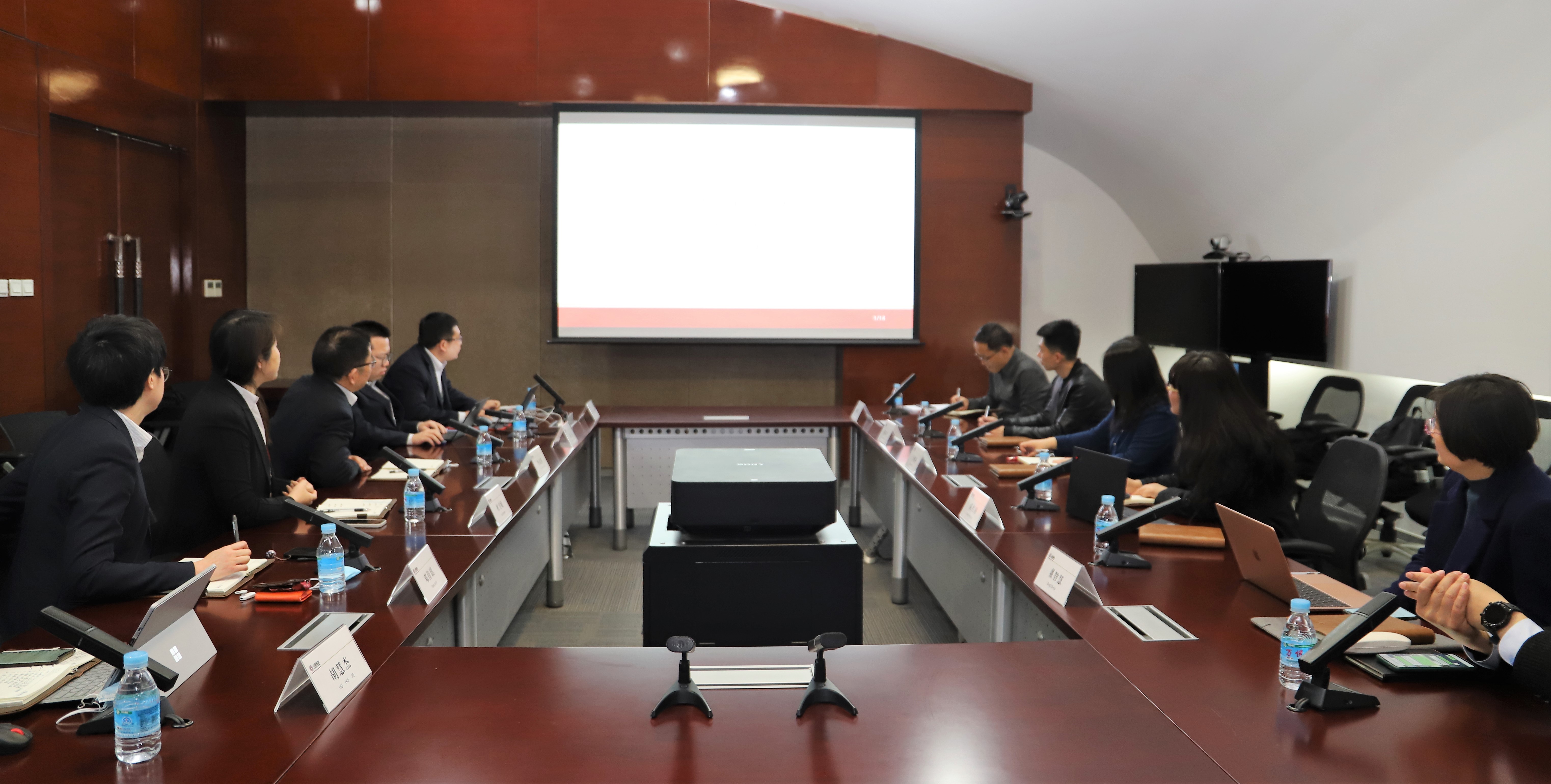 IMG_1837.JPG IMG_1837.JPG